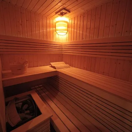 Osrodek Wypoczynkowy Slonce 홀리데이파크 *